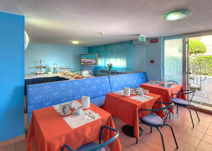 Hotel Giannino Porto Recanati